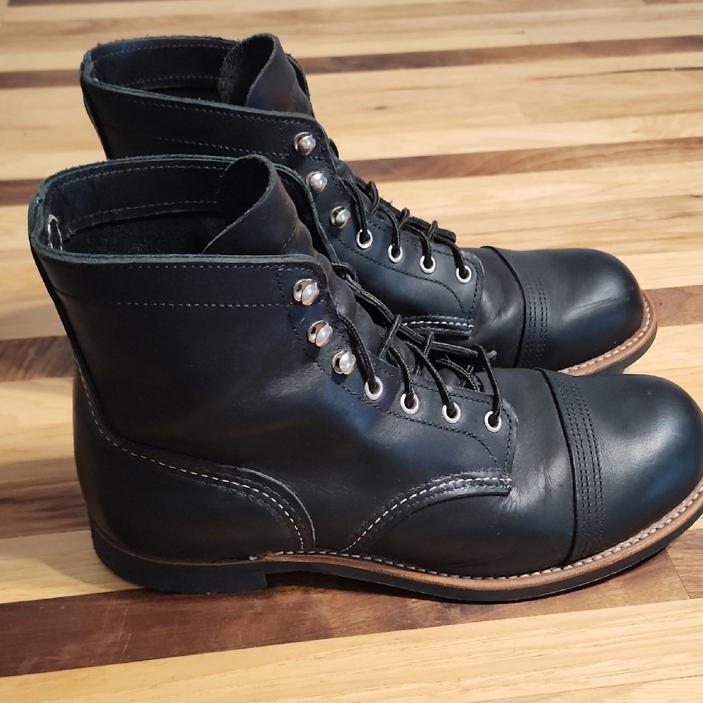 Red Wing Iron Ranger Black Leather Men's Boots Size 10 E2